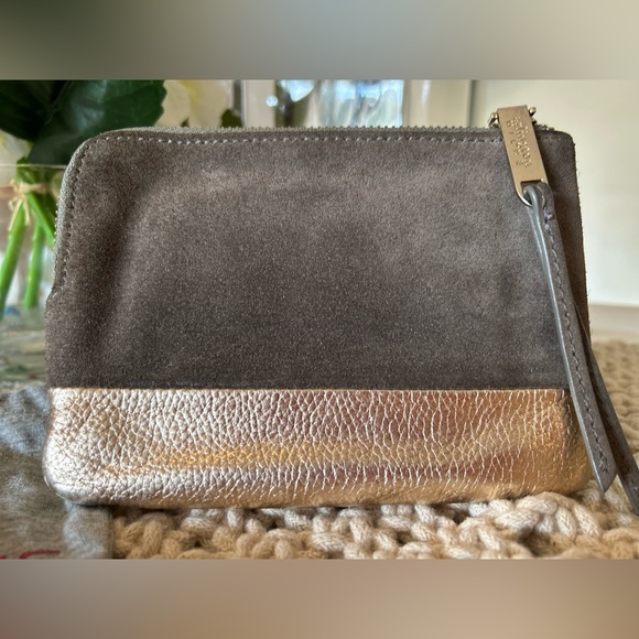 Arlington Milne Purse - Picture 4 of 8